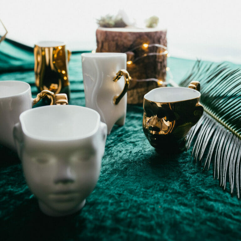 With porcelain to your face - ENDE porcelain studio 1gentlewoman - IMG 5853 e1612777469252gentlewoman -