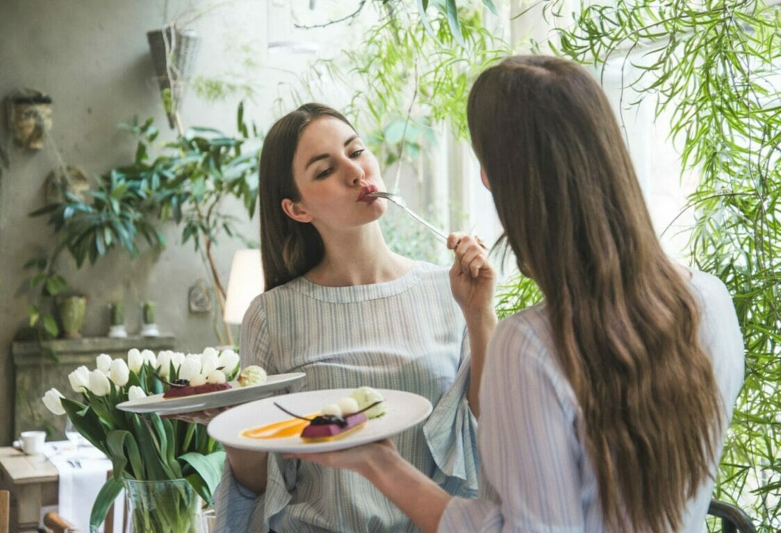 Liza Taste fashion and food 1gentlewoman - 18359187 1630284713667560 4990289873834411627 ogentlewoman -