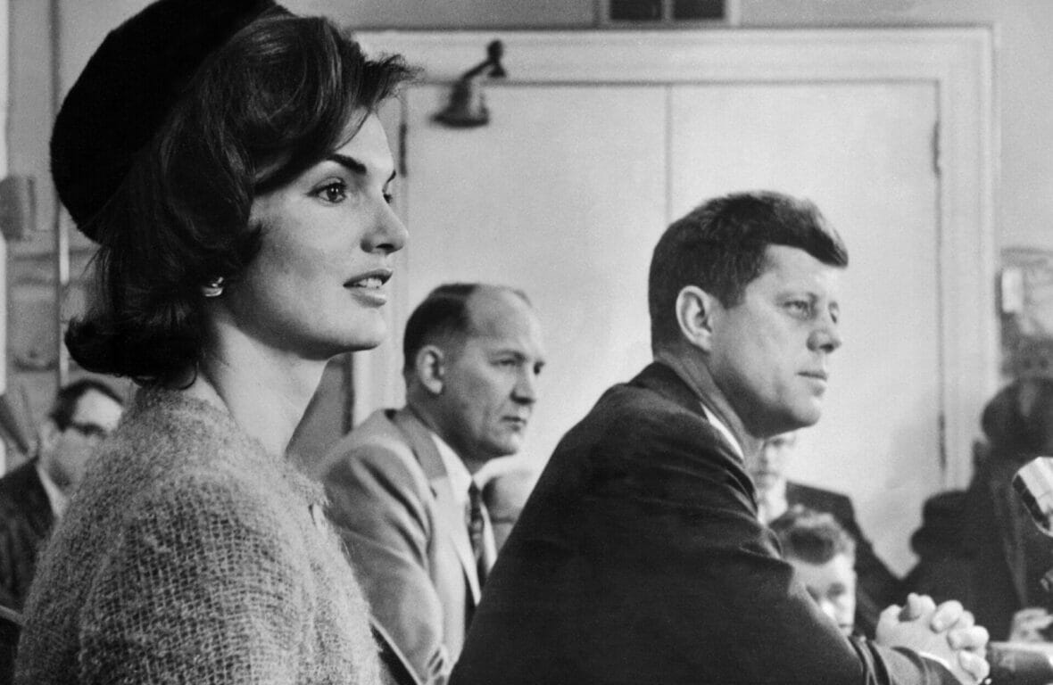 Jacqueline Kennedy - ikona mody i savoir vivru. Gentle woman wszechczasów 1gentlewoman - Francuski styl Jacqueline Kennedy