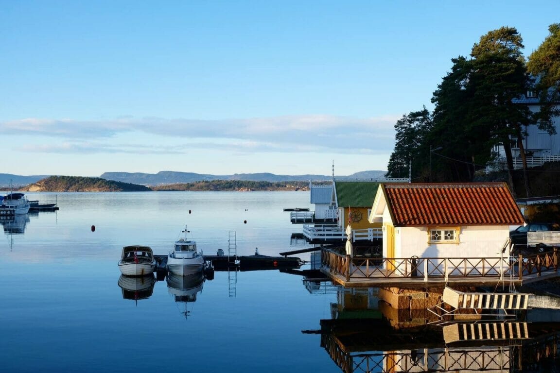 Discover the beauty of Norway - Fjords, Waterfalls and the Aurora Borealis 1gentlewoman - IMG 8747gentlewoman -
