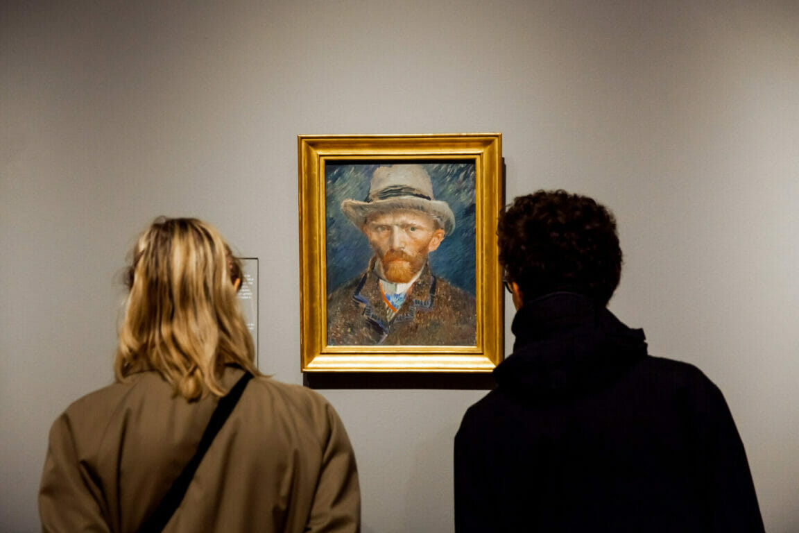 Van Gogh - Japan 1gentlewoman - Depositphotos 191352438 L 2gentlewoman -
