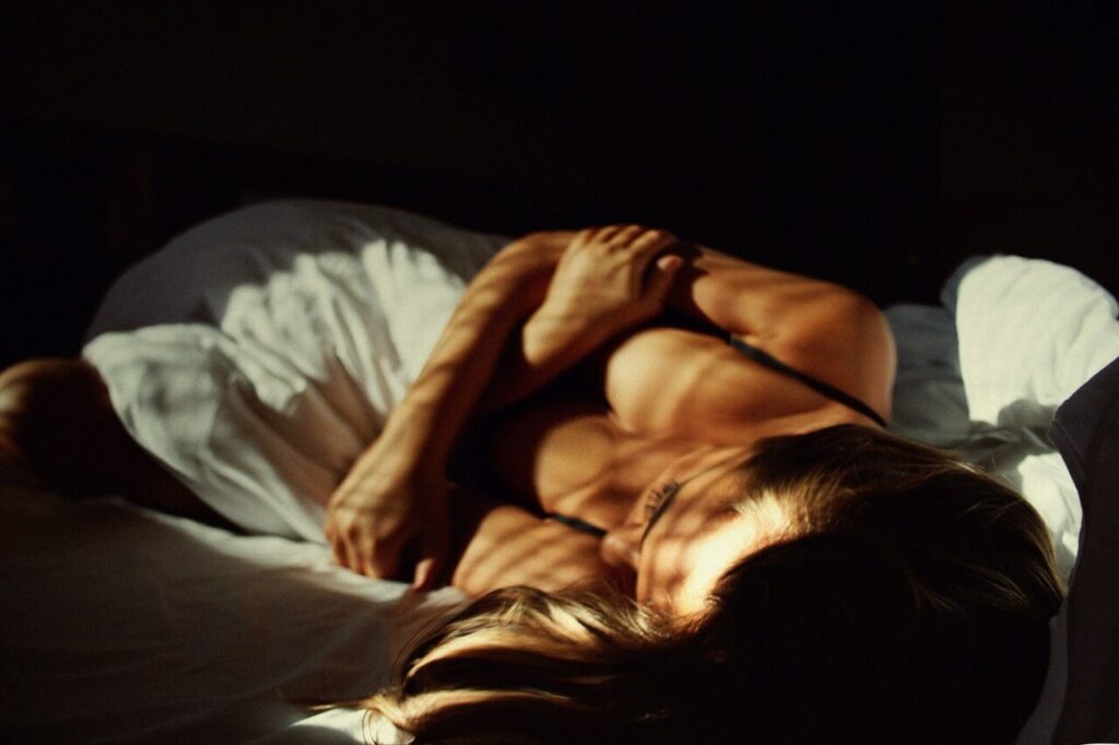 Swingers from behind the scenes: a look at the subculture of partner swapping 1gentlewoman - Behind the scenes of the swingers' world