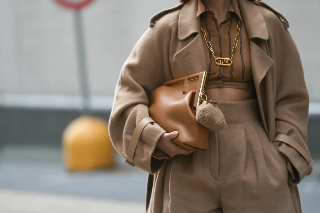 Women's accessories - cheap and effective tricks for fashionable styling. 3gentlewoman - Keychain